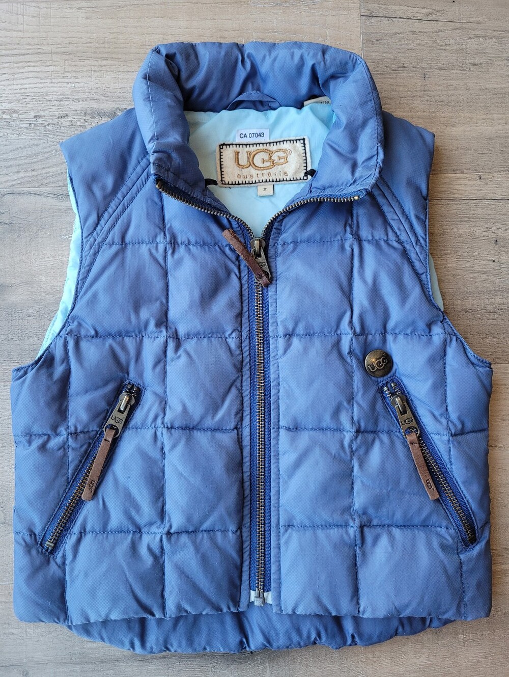Ugg Puffer Vest Boys Size 2 Blue Down / Feather Fill